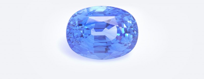 The Julian Bartrom Gemstone, fine gemstones in Auckland. 8.7ct oval Ceylonese sapphire.